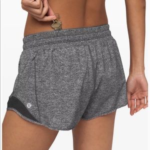 Lululemon Heathered Black Hotty Hot 2.5” Shorts